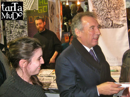 François Bayrou (Candidat du Modem aux Présidentielles 2012) : " La BD peut être une porte d'accès sur des questions tout à fait fondamentales"