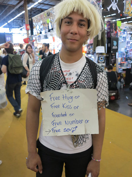 Japan Expo 2014 - Free Hugs à toutes les sauces