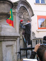 Le Manneken-Pis porte le costume d'Obélix