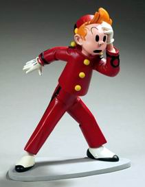 Ce Spirou de 45 cm tiré à 100 exemplaires a beau être aux aguets, cela ne lui a pas empêché de faire les frais de sa popularité !