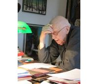 Henri Vernes, l'auteur de Bob Morane, fête ses 100 ans aujourd'hui