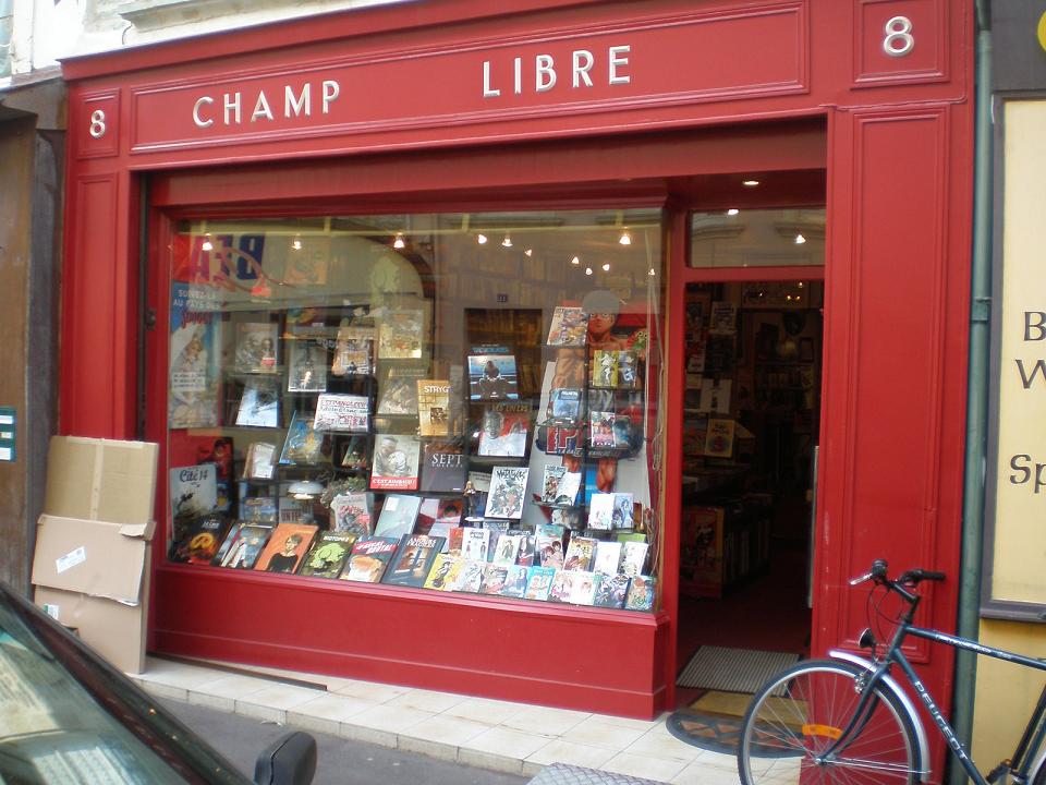 Après 50 ans d'existence, la librairie Champ Libre à Cherbourg envisage de fermer ses portes.