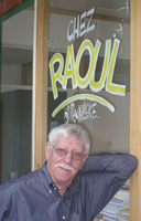 Raoul Cauvin (<i>Cédric</i>, <i>Les Tuniques Bleues</i>) : « Je sers le café chez Dupuis, cela m'inspire ! ». 